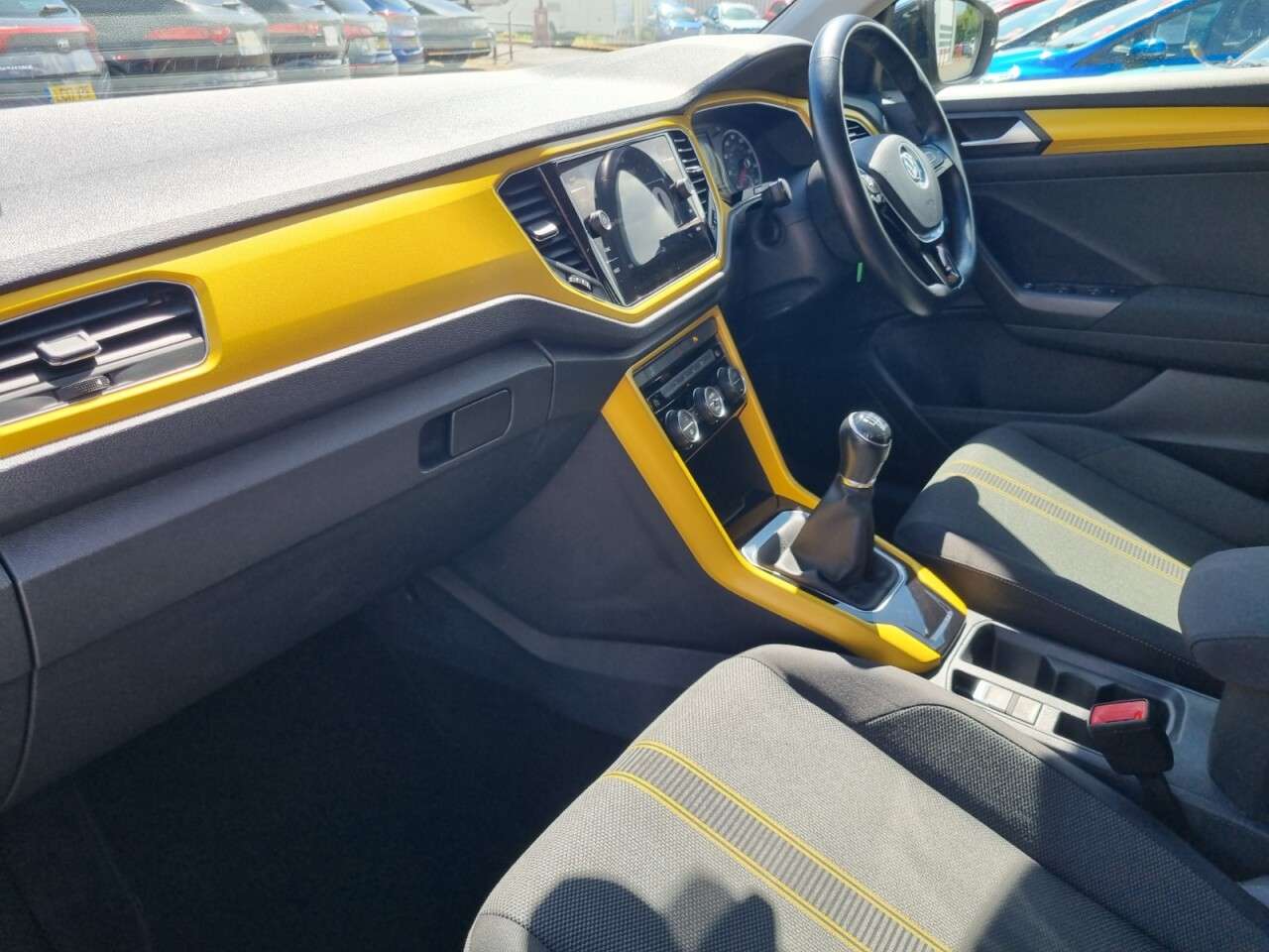 2018 VOLKSWAGEN T-ROC 2018 VOLKSWAGEN T-ROC