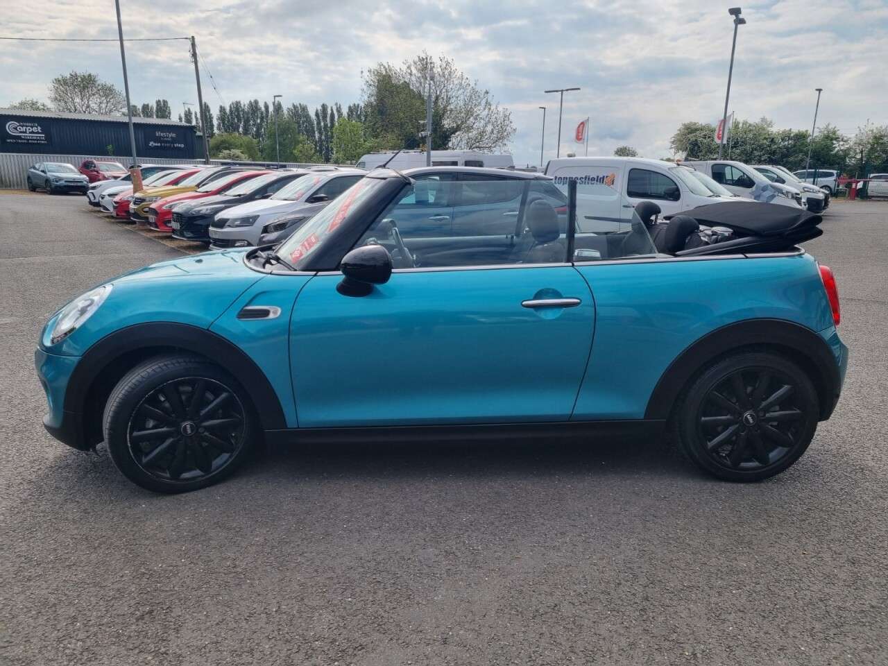 2017 MINI CONVERTIBLE 2017 MINI CONVERTIBLE
