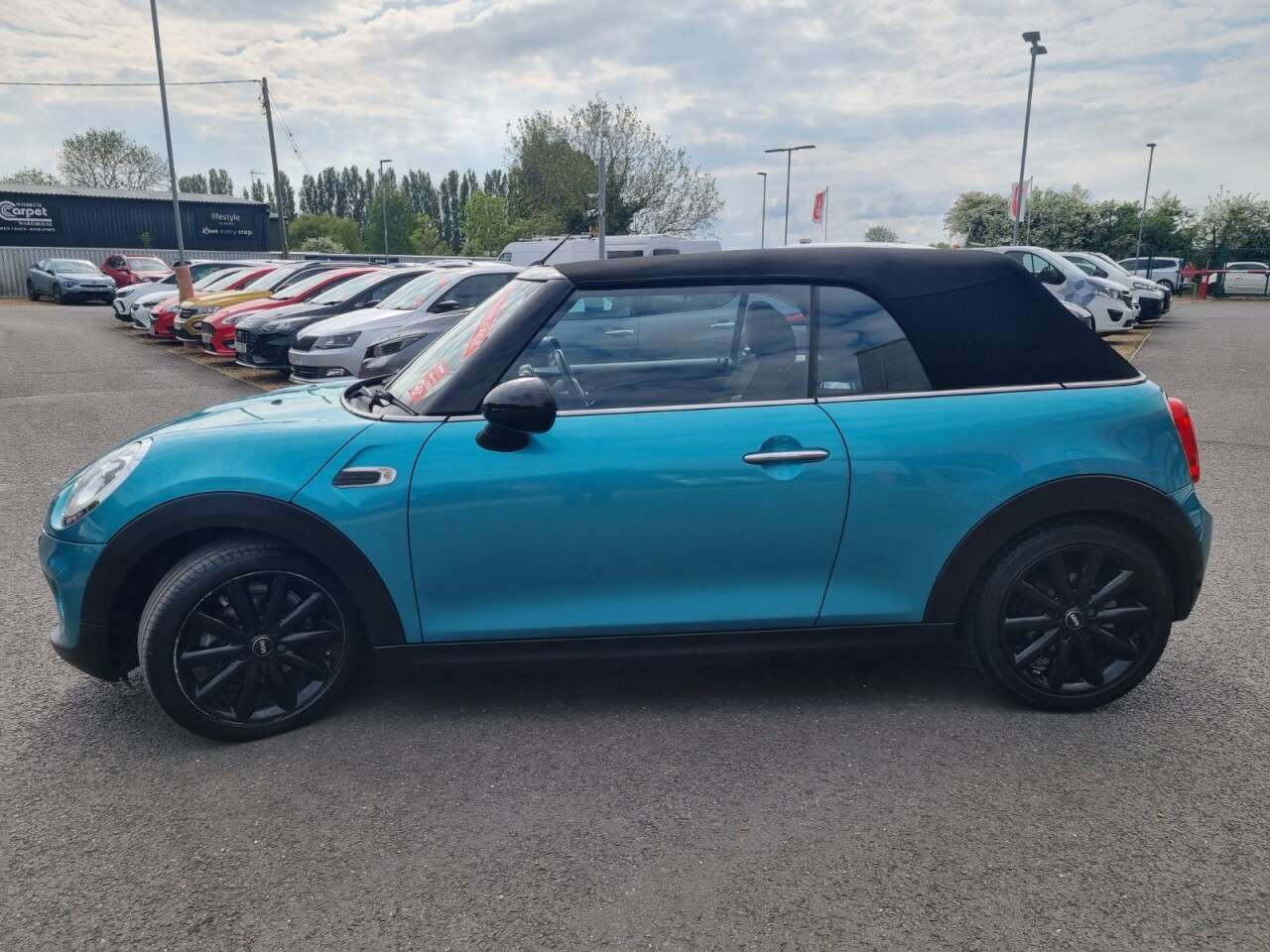2017 MINI CONVERTIBLE 2017 MINI CONVERTIBLE
