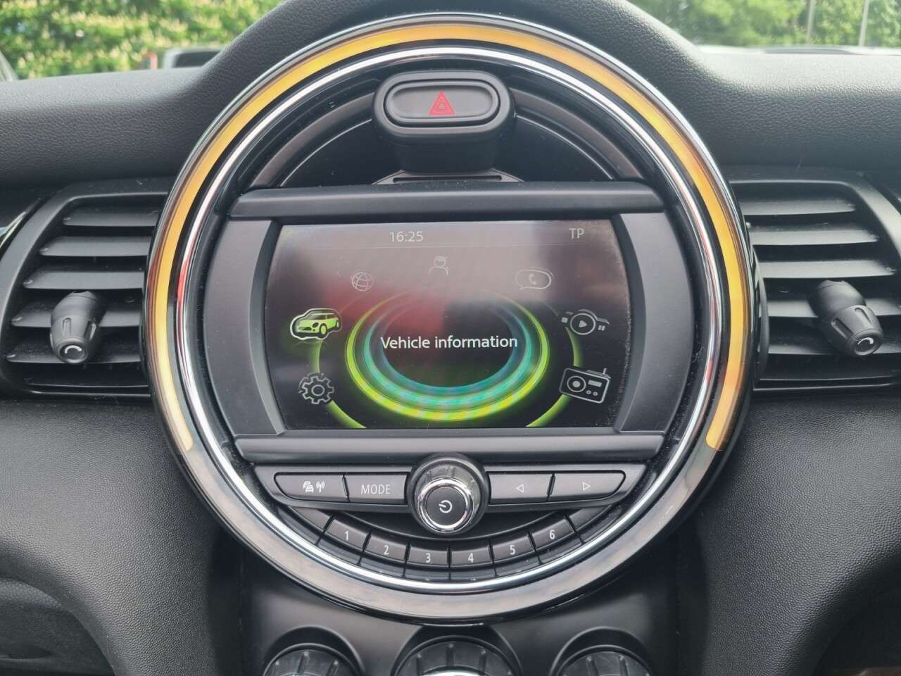 2017 MINI CONVERTIBLE 2017 MINI CONVERTIBLE