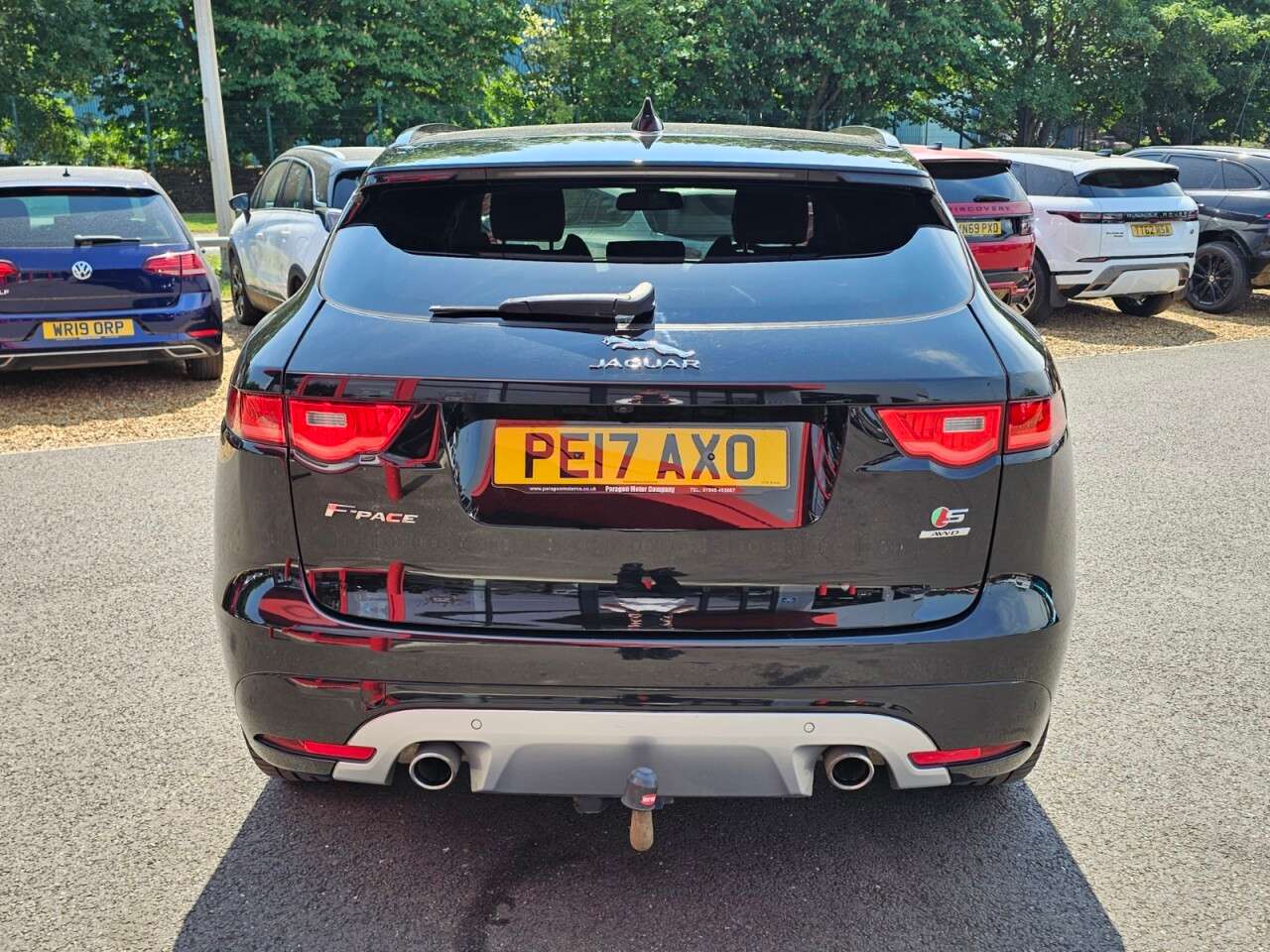 2017 JAGUAR F-PACE 2017 JAGUAR F-PACE