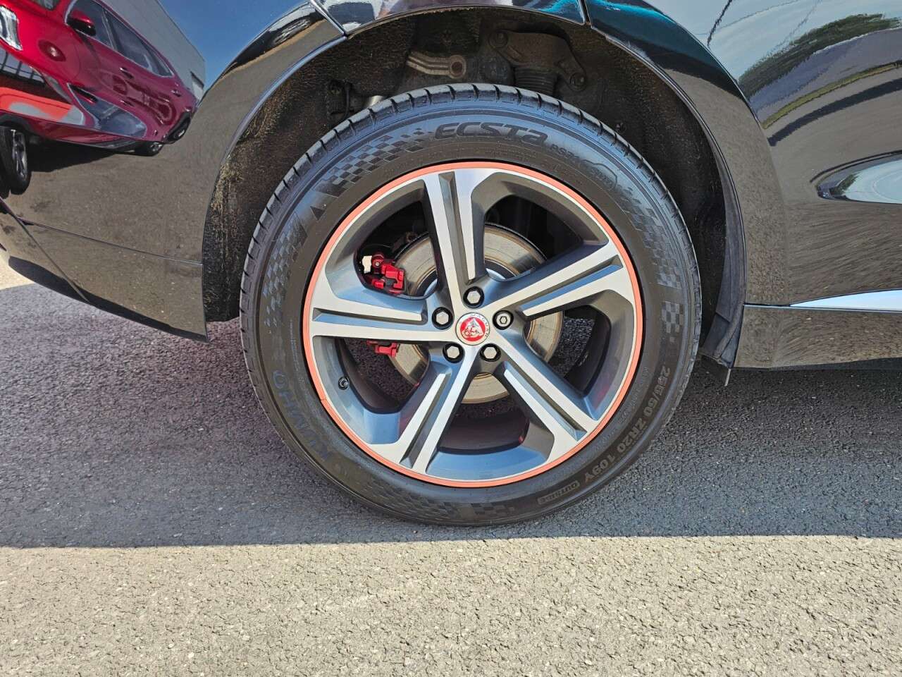 2017 JAGUAR F-PACE 2017 JAGUAR F-PACE