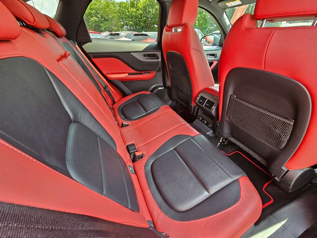 2017 JAGUAR F-PACE 2017 JAGUAR F-PACE