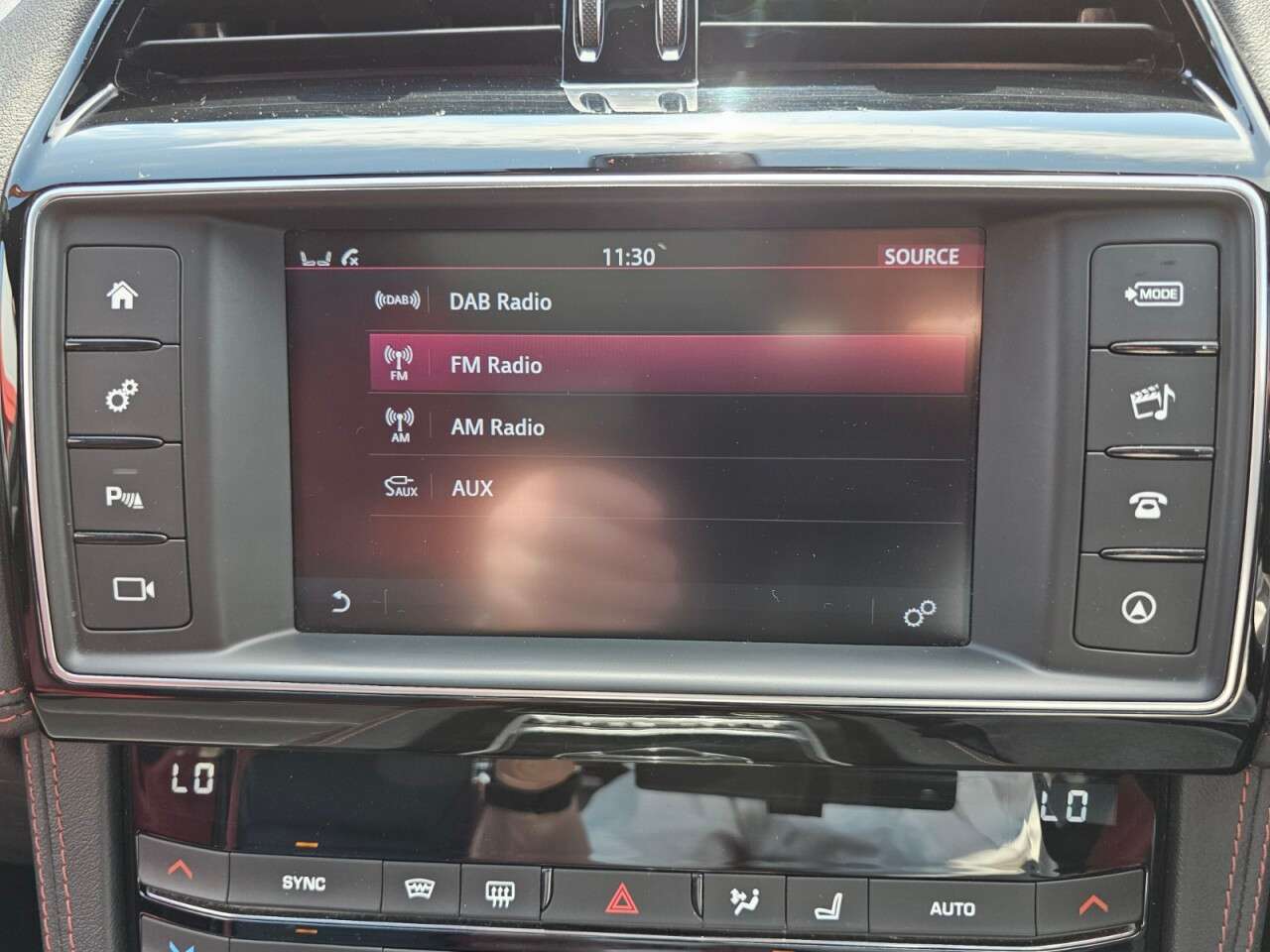 2017 JAGUAR F-PACE 2017 JAGUAR F-PACE