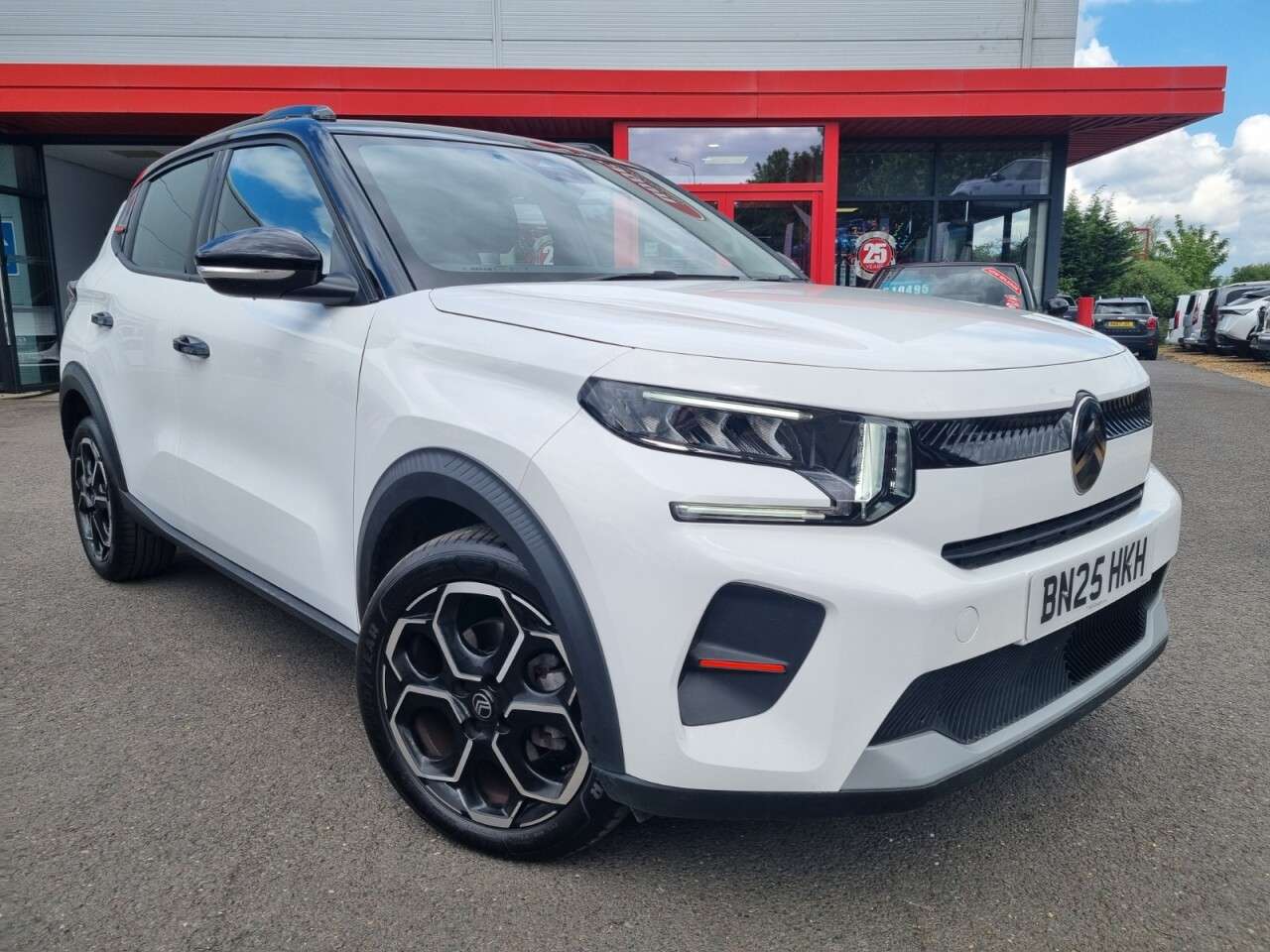 A 2025 CITROEN C3 1.2 Turbo PLUS Hatchback 5dr Petrol Manual Euro 6 (s/s) (100 ps) A 2025 CITROEN C3 1.2 Turbo PLUS Hatchback 5dr Petrol Manual Euro 6 (s/s) (100 ps)