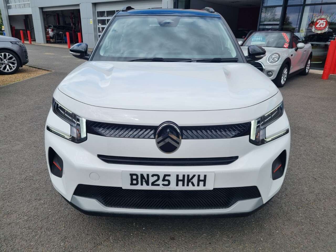 A 2025 CITROEN C3 1.2 Turbo PLUS Hatchback 5dr Petrol Manual Euro 6 (s/s) (100 ps) A 2025 CITROEN C3 1.2 Turbo PLUS Hatchback 5dr Petrol Manual Euro 6 (s/s) (100 ps)