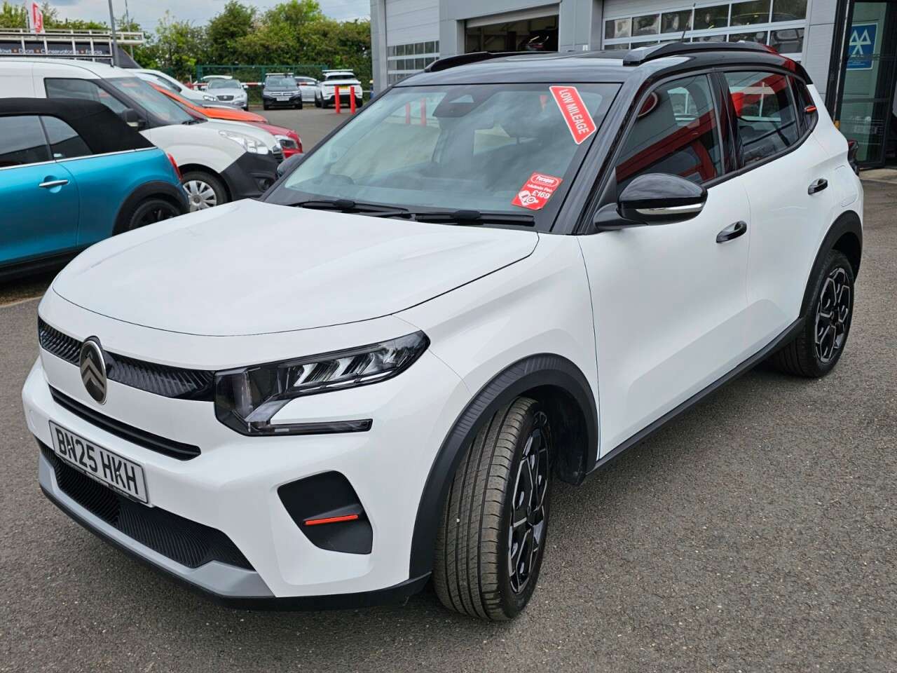 A 2025 CITROEN C3 1.2 Turbo PLUS Hatchback 5dr Petrol Manual Euro 6 (s/s) (100 ps) A 2025 CITROEN C3 1.2 Turbo PLUS Hatchback 5dr Petrol Manual Euro 6 (s/s) (100 ps)