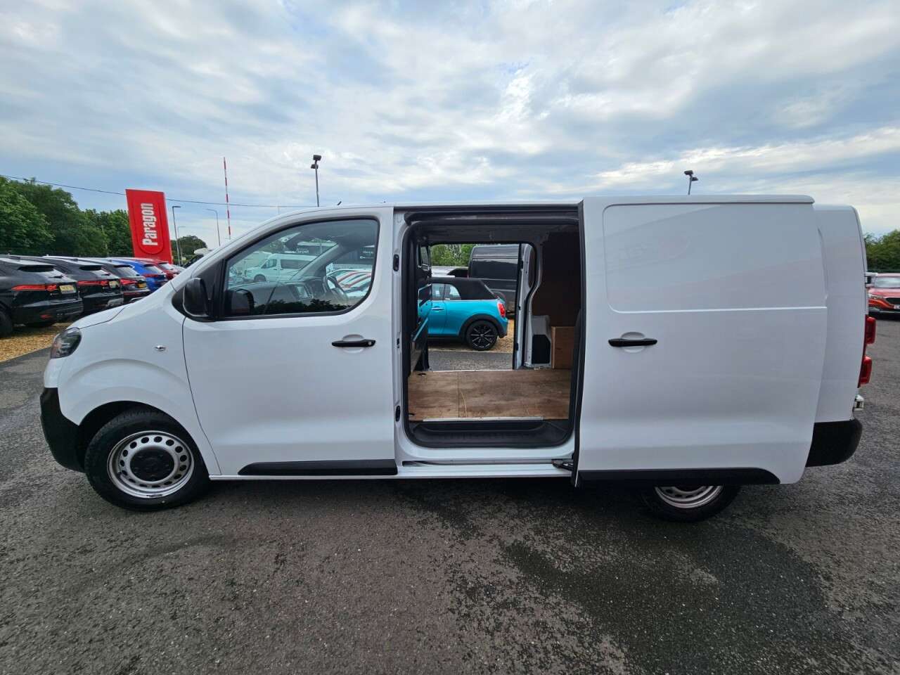 2023 VAUXHALL VIVARO 2023 VAUXHALL VIVARO
