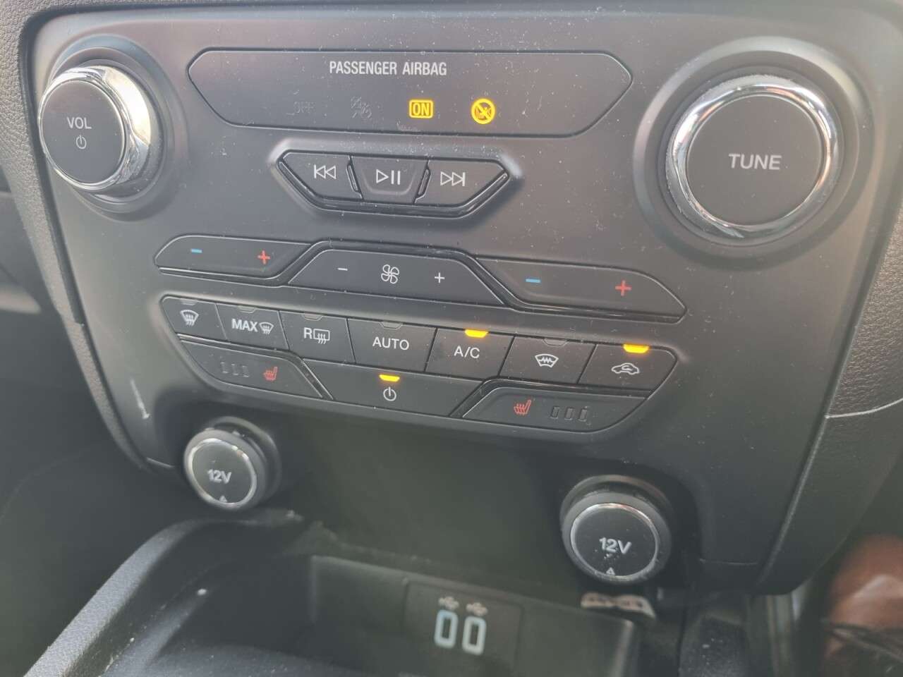 2025 NISSAN NAVARA 2025 NISSAN NAVARA