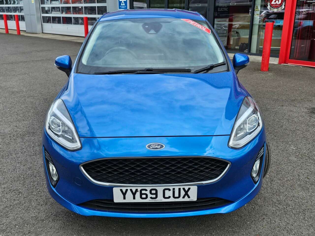 A 2019 FORD FIESTA 1.1 Ti-VCT Trend Hatchback 5dr Petrol Manual Euro 6 (s/s) (85 ps) A 2019 FORD FIESTA 1.1 Ti-VCT Trend Hatchback 5dr Petrol Manual Euro 6 (s/s) (85 ps)