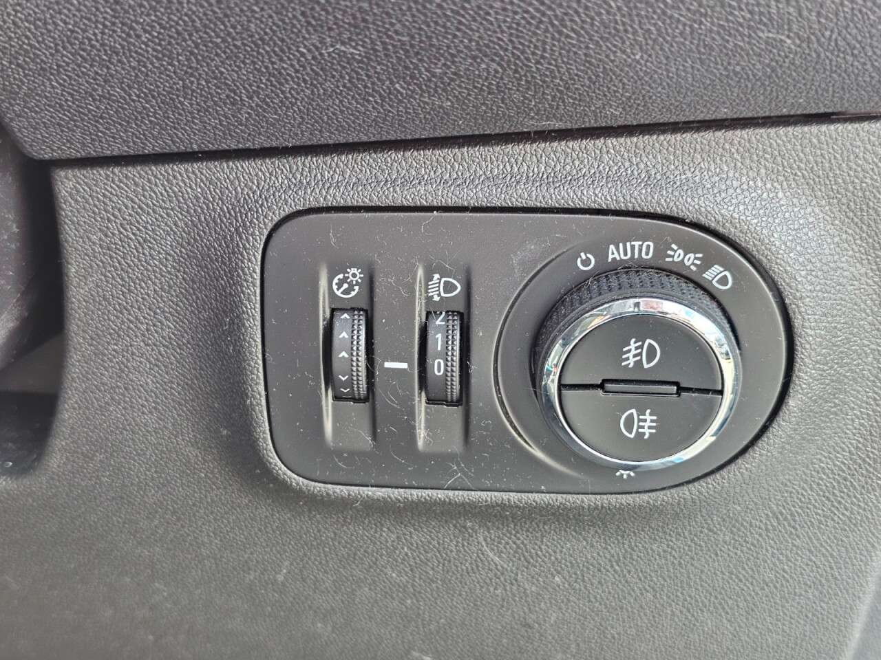 2018 VAUXHALL CORSA 2018 VAUXHALL CORSA