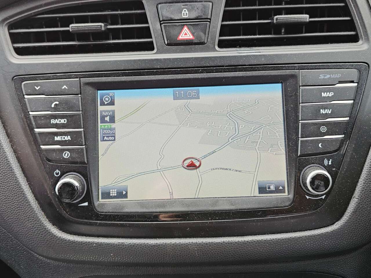 A 2017 HYUNDAI I20 1.2 Premium SE Nav Hatchback 5dr Petrol Manual Euro 6 (84 ps) A 2017 HYUNDAI I20 1.2 Premium SE Nav Hatchback 5dr Petrol Manual Euro 6 (84 ps)