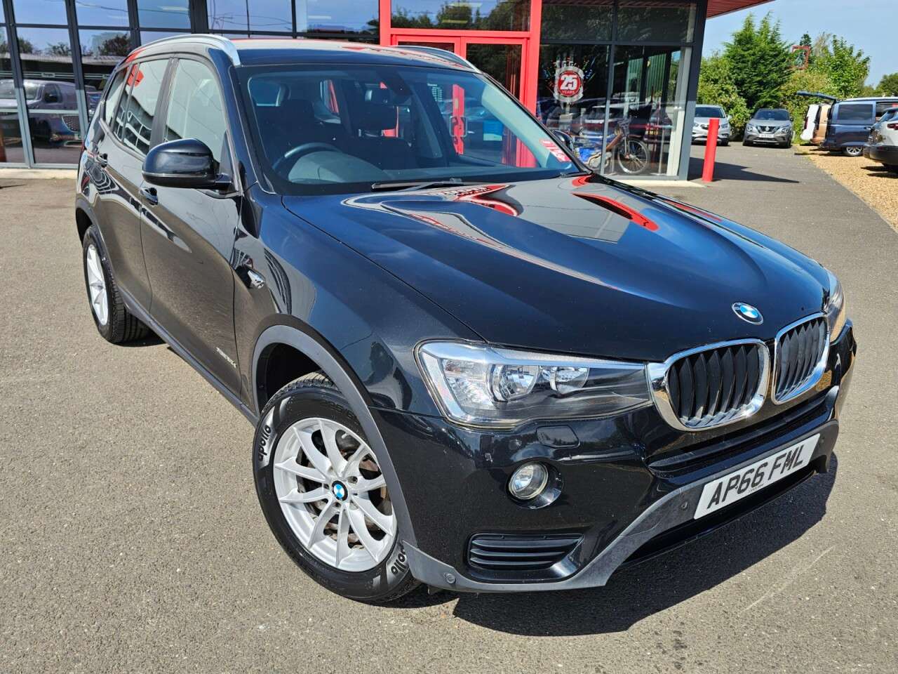 A 2016 BMW X3 2.0 20d SE SUV 5dr Diesel Auto xDrive Euro 6 (s/s) (190 ps) A 2016 BMW X3 2.0 20d SE SUV 5dr Diesel Auto xDrive Euro 6 (s/s) (190 ps)