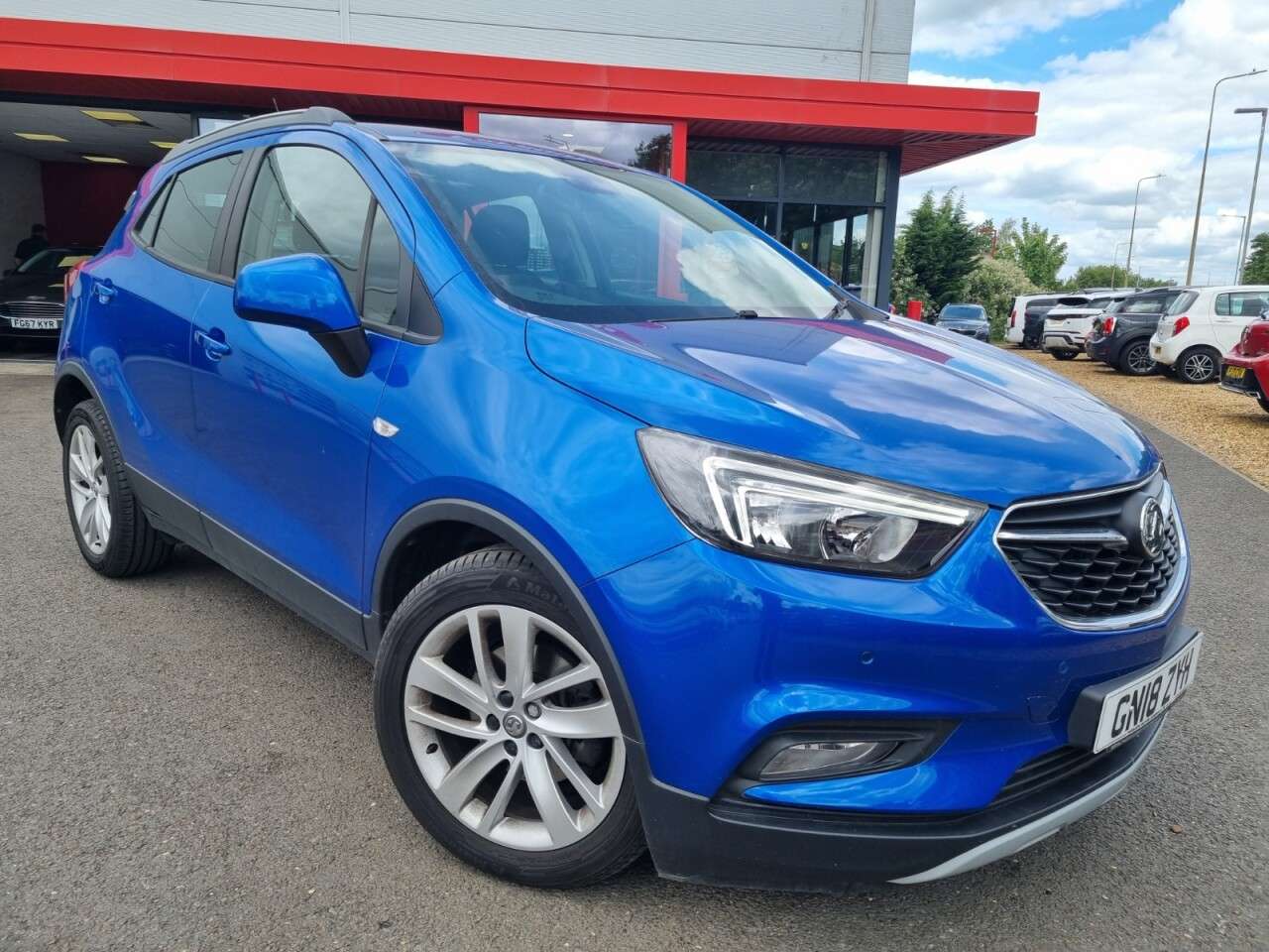 A 2018 VAUXHALL MOKKA X 1.4i Turbo Design Nav SUV 5dr Petrol Auto Euro 6 (140 ps) A 2018 VAUXHALL MOKKA X 1.4i Turbo Design Nav SUV 5dr Petrol Auto Euro 6 (140 ps)