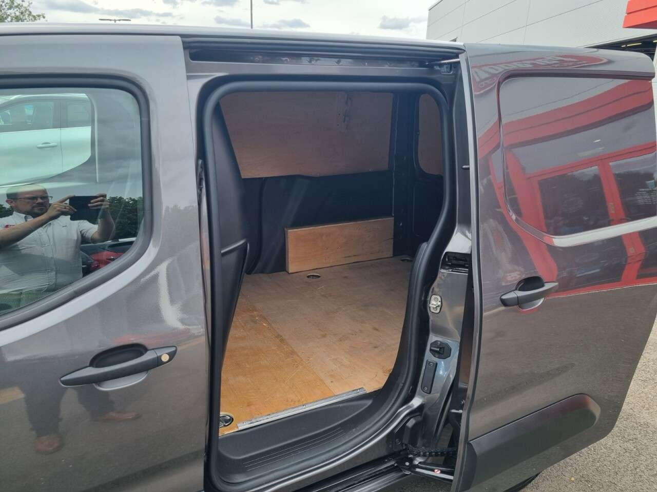 A 2024 CITROEN BERLINGO 1.5 BlueHDi 650 Enterprise Edition M Panel Van 5dr Diesel Manual SWB Euro 6 A 2024 CITROEN BERLINGO 1.5 BlueHDi 650 Enterprise Edition M Panel Van 5dr Diesel Manual SWB Euro 6