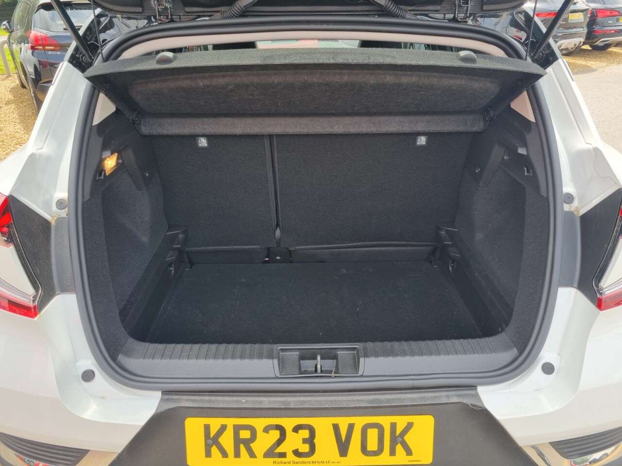 2023 RENAULT CAPTUR 2023 RENAULT CAPTUR