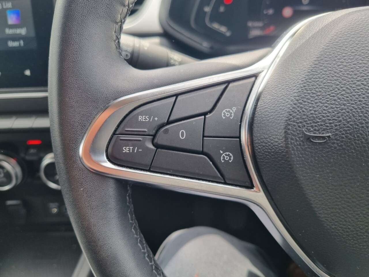 2023 RENAULT CAPTUR 2023 RENAULT CAPTUR