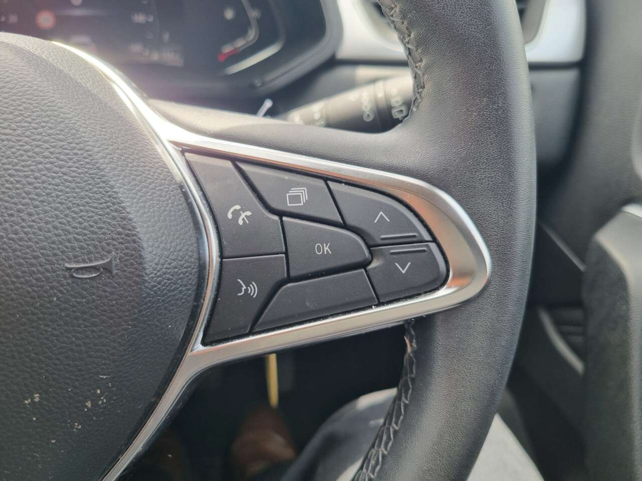 2023 RENAULT CAPTUR 2023 RENAULT CAPTUR