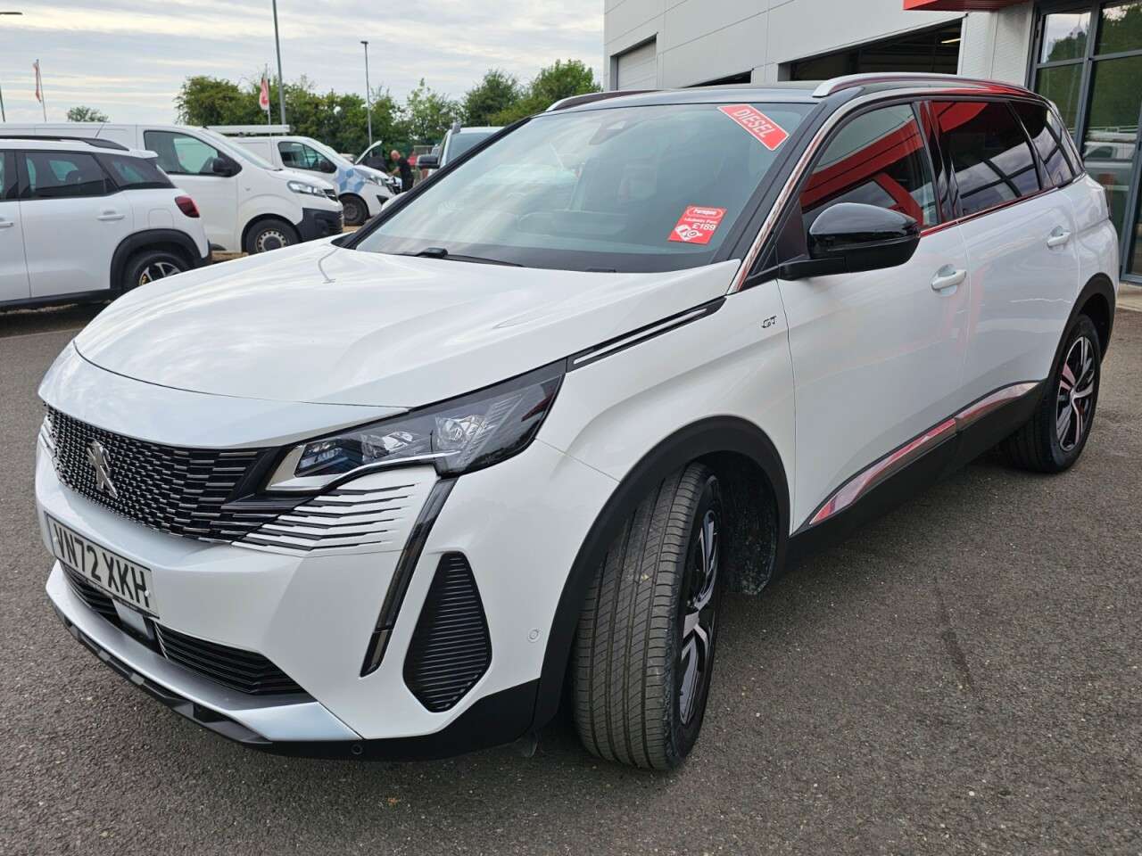 2022 PEUGEOT 5008 2022 PEUGEOT 5008