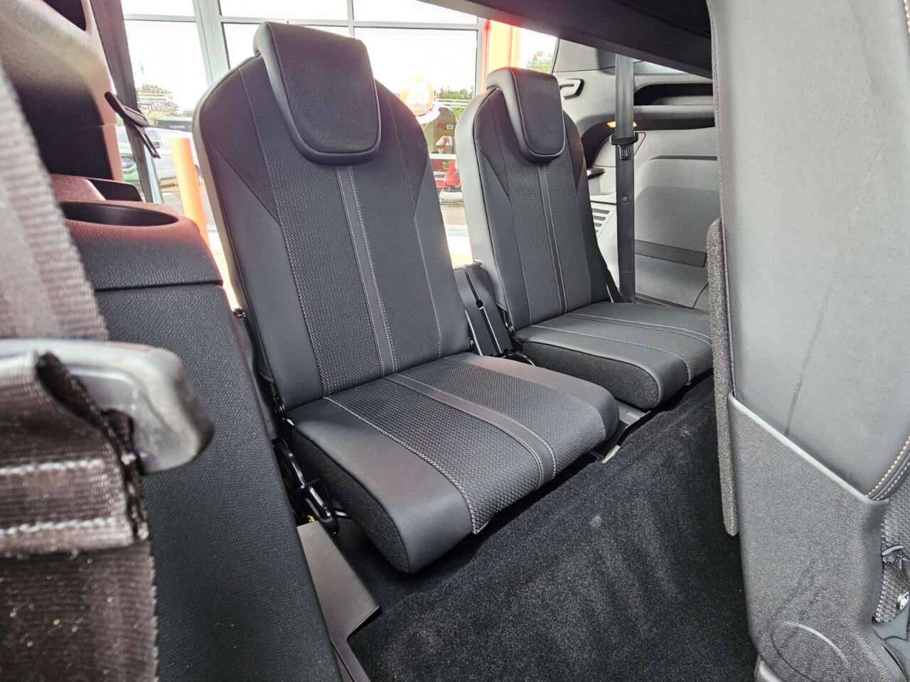 2022 PEUGEOT 5008 2022 PEUGEOT 5008