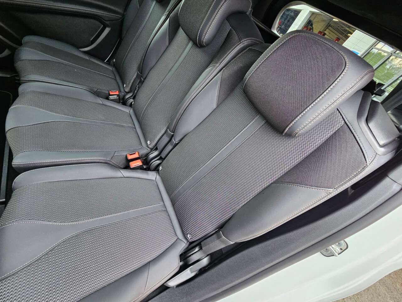 2022 PEUGEOT 5008 2022 PEUGEOT 5008