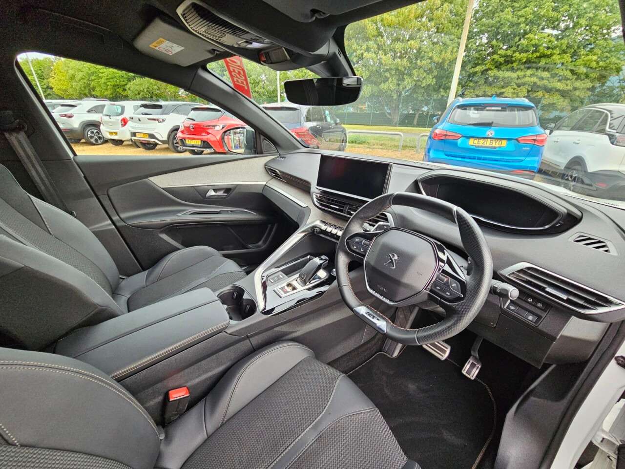 2022 PEUGEOT 5008 2022 PEUGEOT 5008