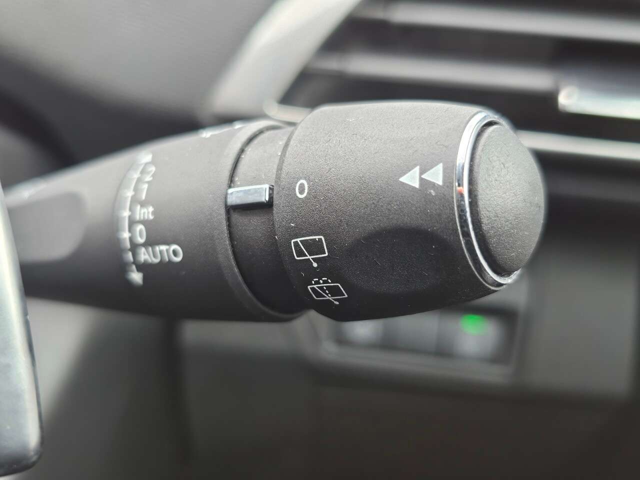 2022 PEUGEOT 5008 2022 PEUGEOT 5008