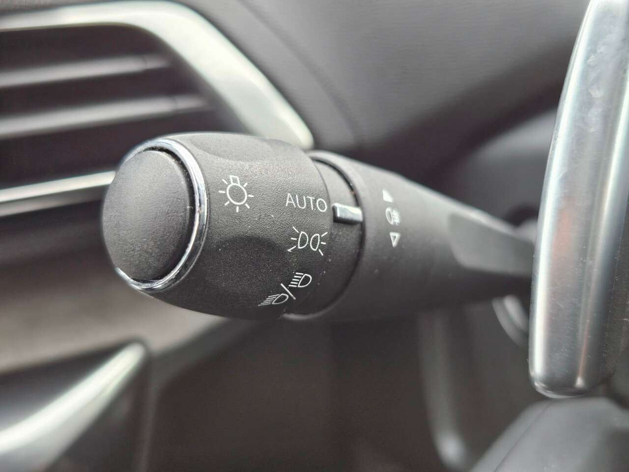 2022 PEUGEOT 5008 2022 PEUGEOT 5008
