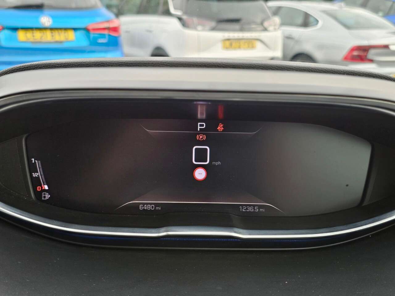 2022 PEUGEOT 5008 2022 PEUGEOT 5008