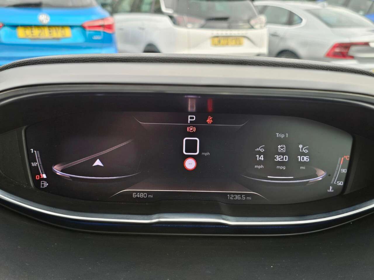 2022 PEUGEOT 5008 2022 PEUGEOT 5008