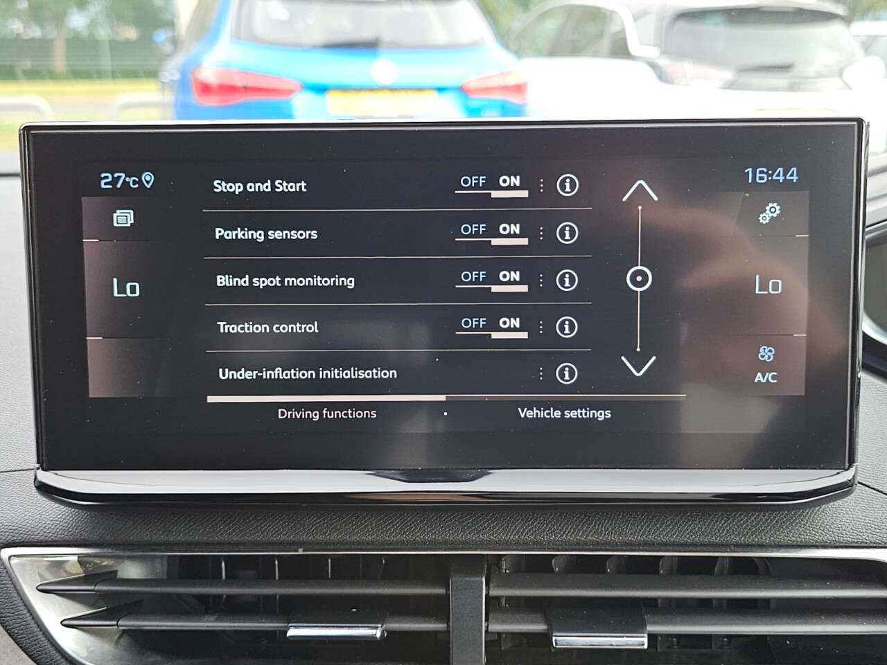 2022 PEUGEOT 5008 2022 PEUGEOT 5008