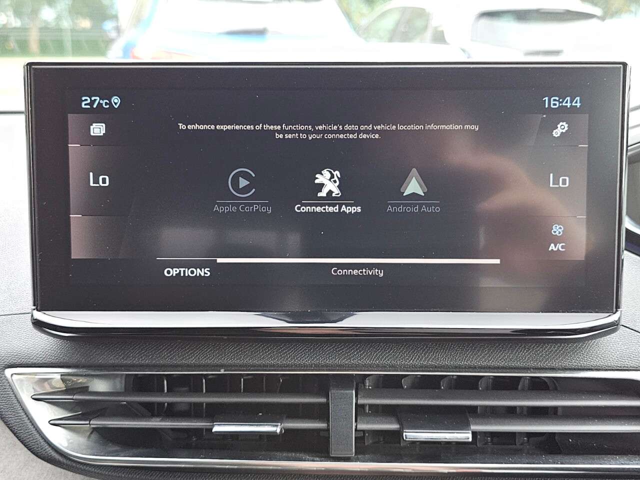 2022 PEUGEOT 5008 2022 PEUGEOT 5008
