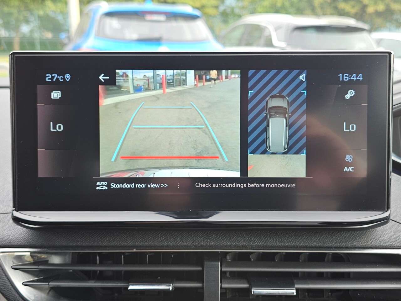 A 2022 PEUGEOT 5008 1.5 BlueHDi GT SUV 5dr Diesel EAT Euro 6 (s/s) (130 ps) A 2022 PEUGEOT 5008 1.5 BlueHDi GT SUV 5dr Diesel EAT Euro 6 (s/s) (130 ps)