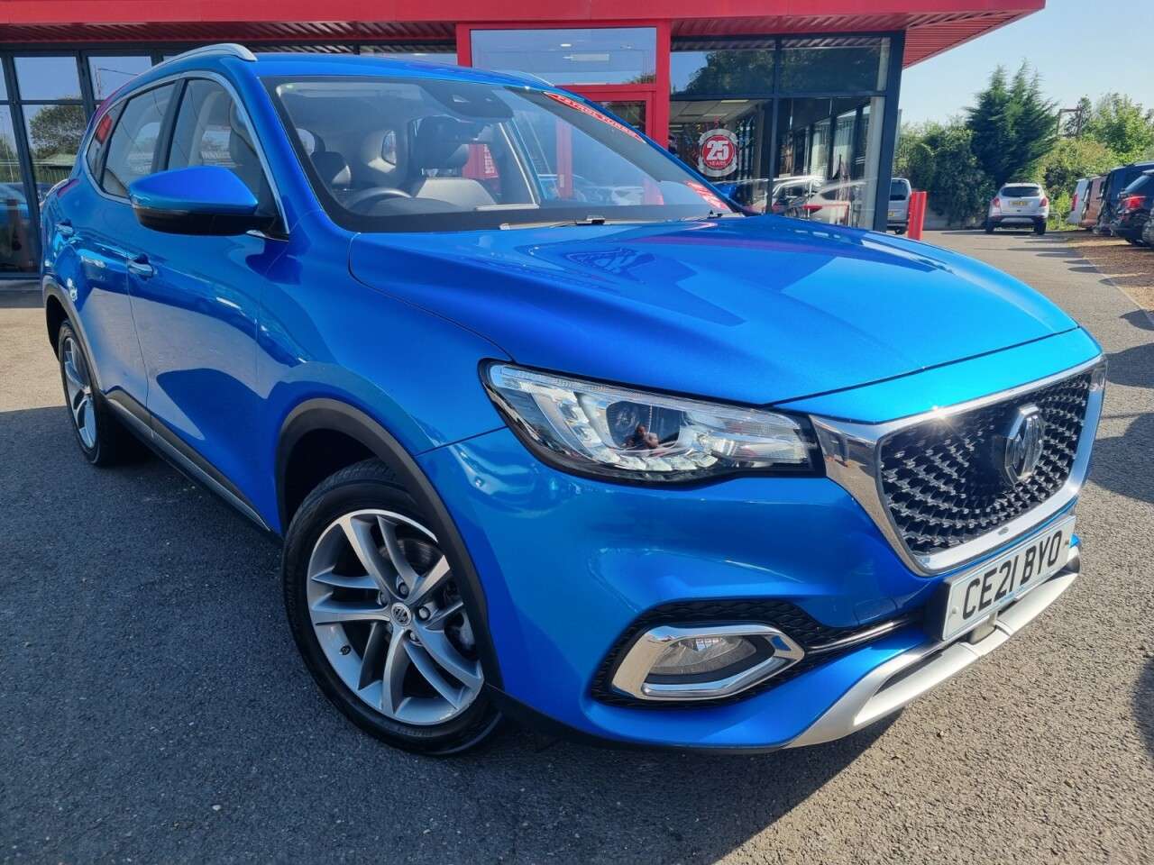 A 2021 MG MG HS 1.5 T-GDI Excite SUV 5dr Petrol DCT Euro 6 (s/s) (162 ps) A 2021 MG MG HS 1.5 T-GDI Excite SUV 5dr Petrol DCT Euro 6 (s/s) (162 ps)