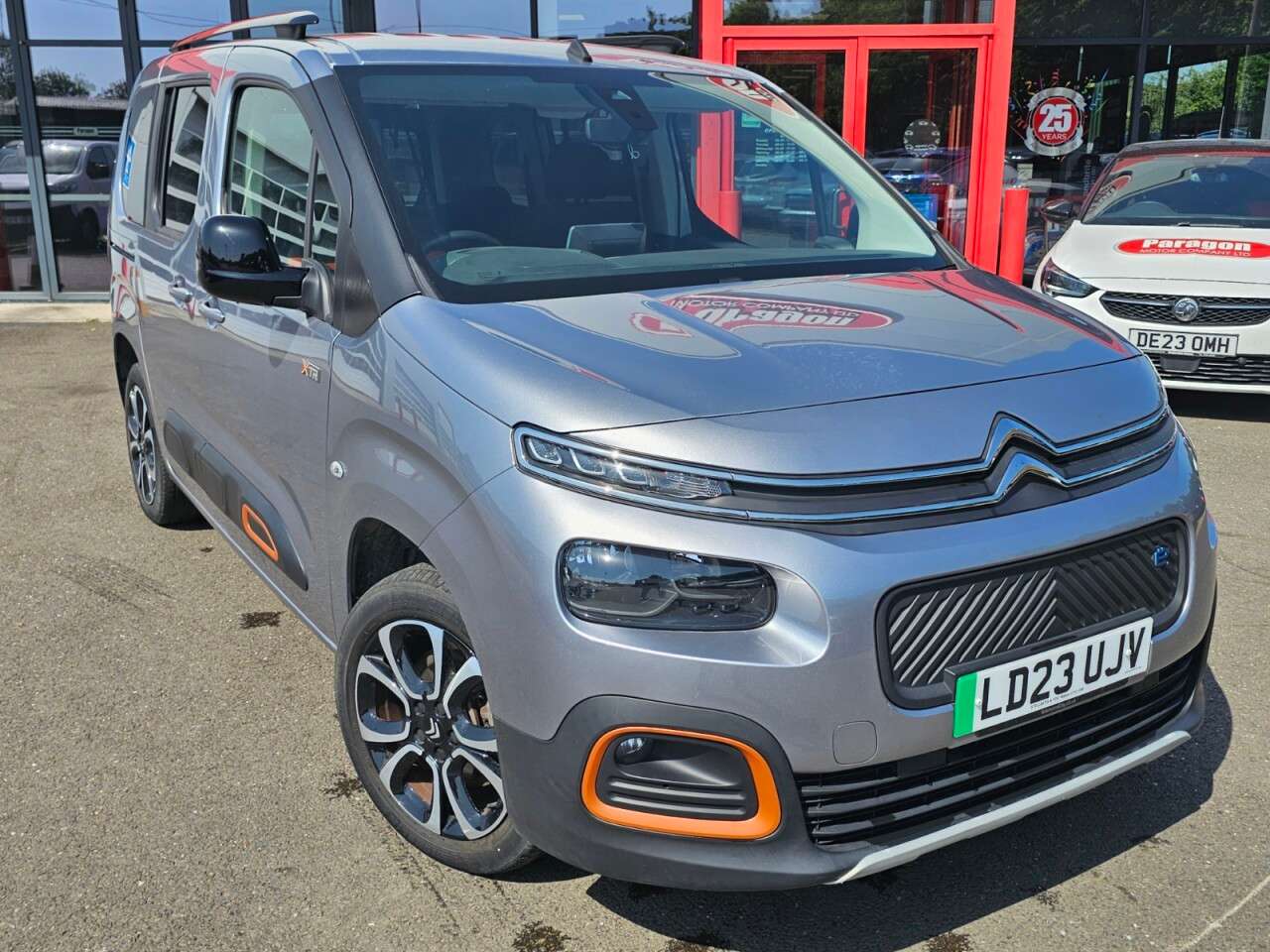 A 2023 CITROEN E-BERLINGO 50kWh Flair XTR M MPV 5dr Electric Auto (7.4kW Charger) (136 ps) A 2023 CITROEN E-BERLINGO 50kWh Flair XTR M MPV 5dr Electric Auto (7.4kW Charger) (136 ps)