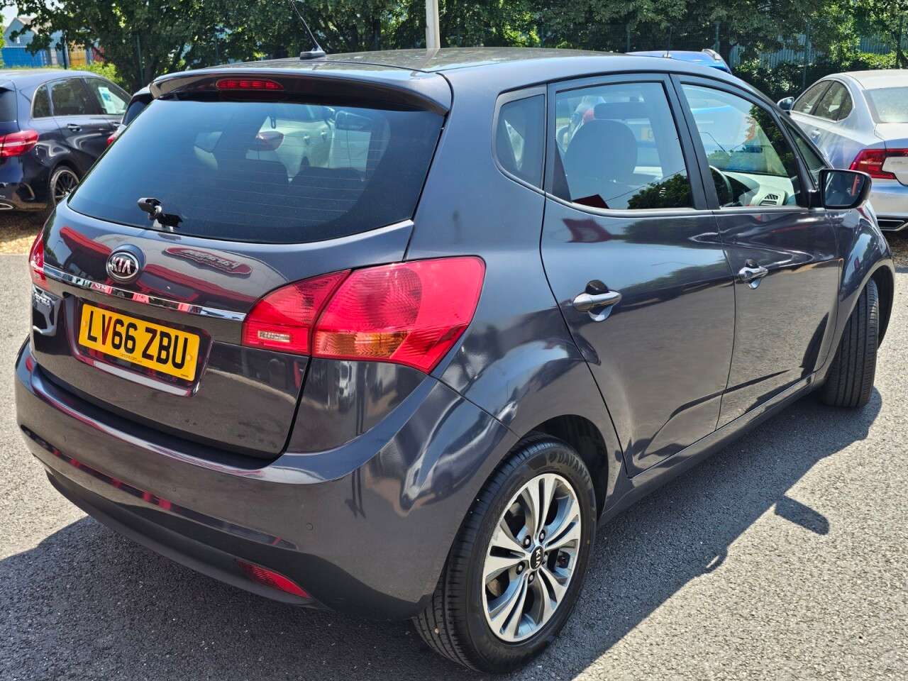 2016 KIA VENGA 2016 KIA VENGA