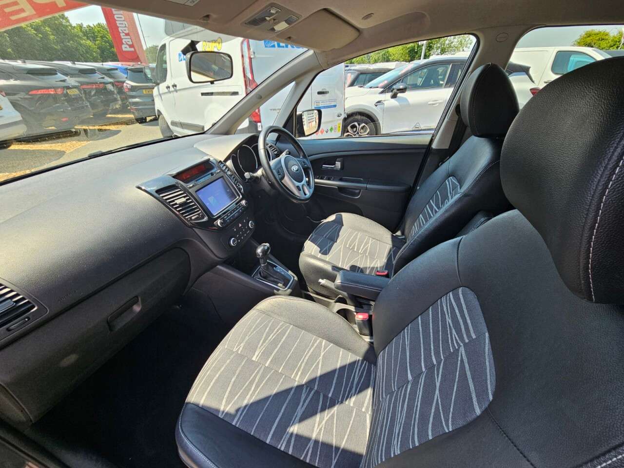 2016 KIA VENGA 2016 KIA VENGA