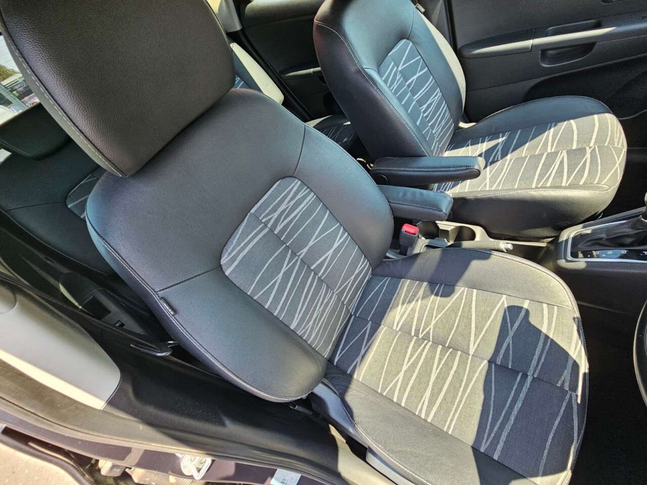 2016 KIA VENGA 2016 KIA VENGA