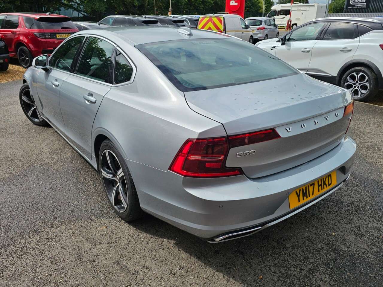 2017 VOLVO S90 2017 VOLVO S90