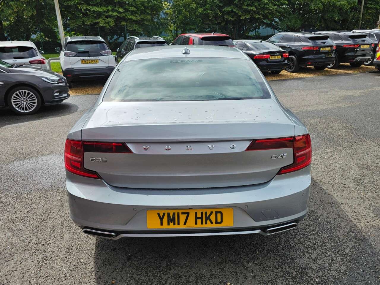 2017 VOLVO S90 2017 VOLVO S90