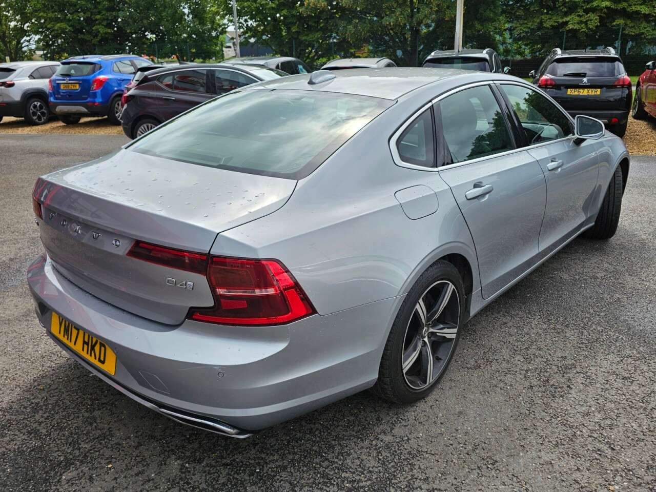 2017 VOLVO S90 2017 VOLVO S90