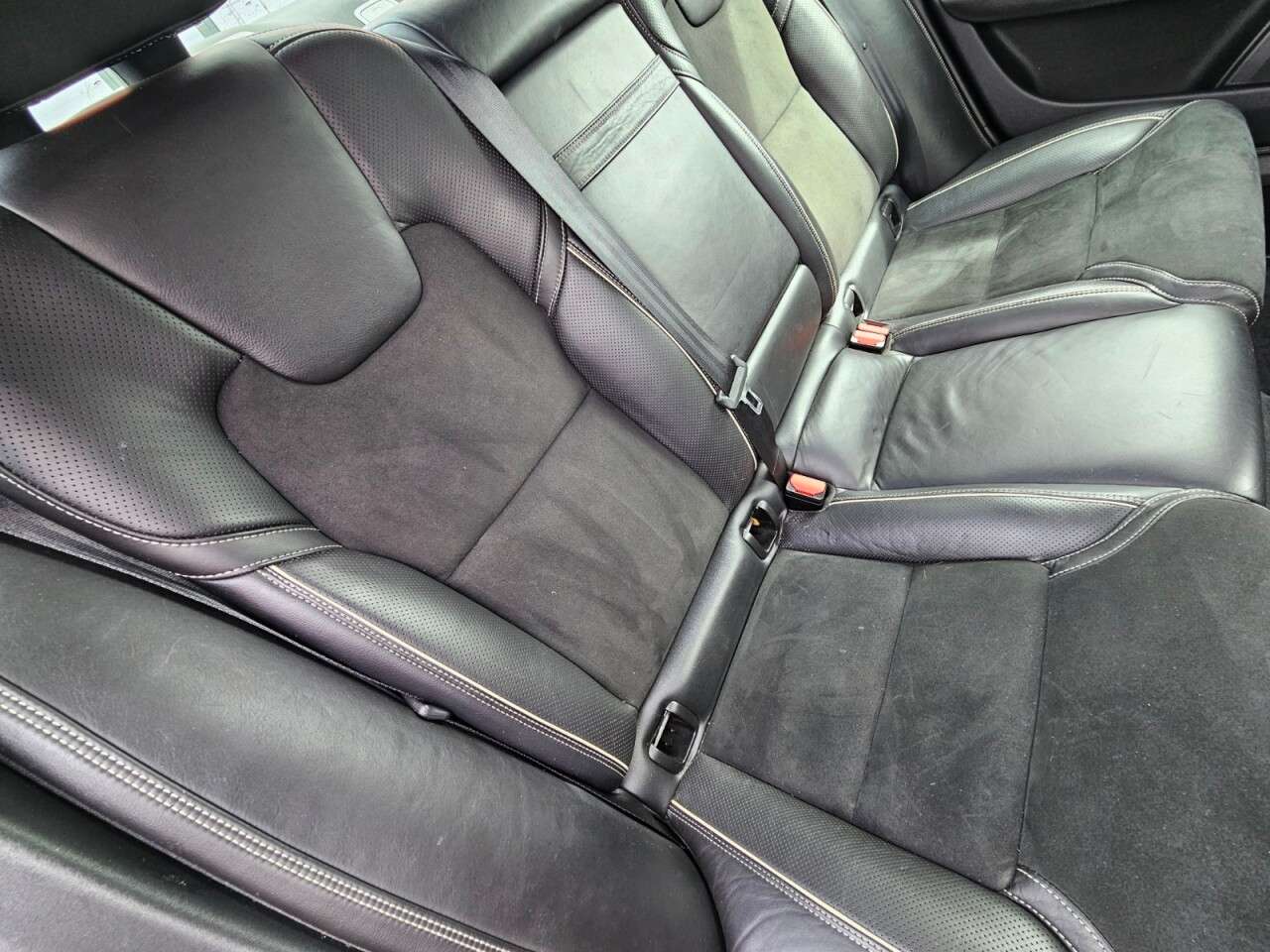 2017 VOLVO S90 2017 VOLVO S90