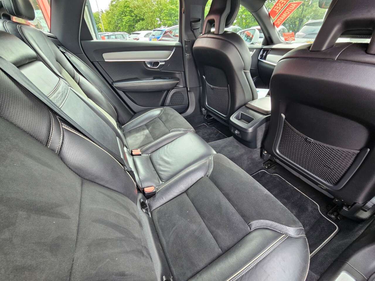 2017 VOLVO S90 2017 VOLVO S90