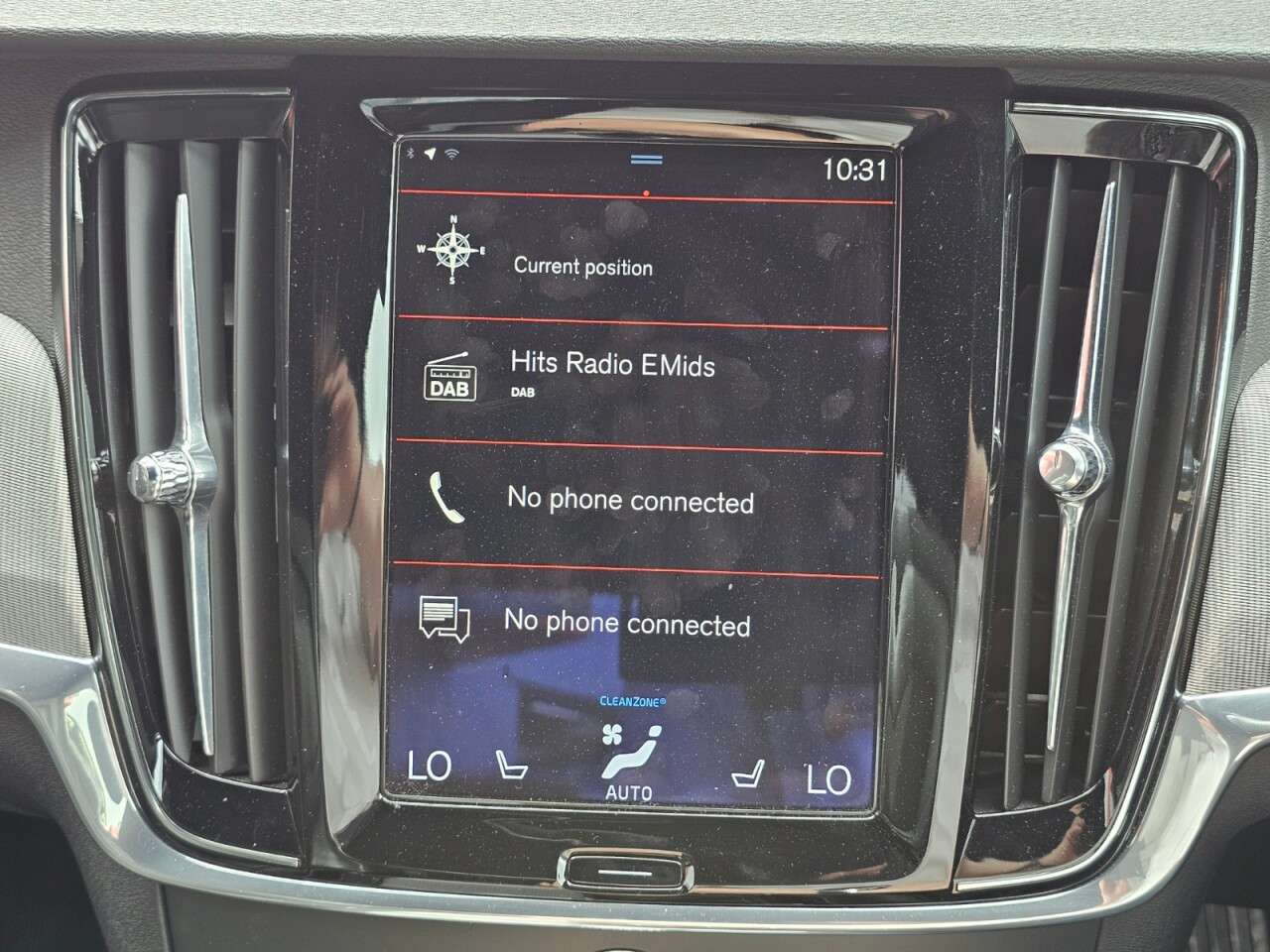 2017 VOLVO S90 2017 VOLVO S90