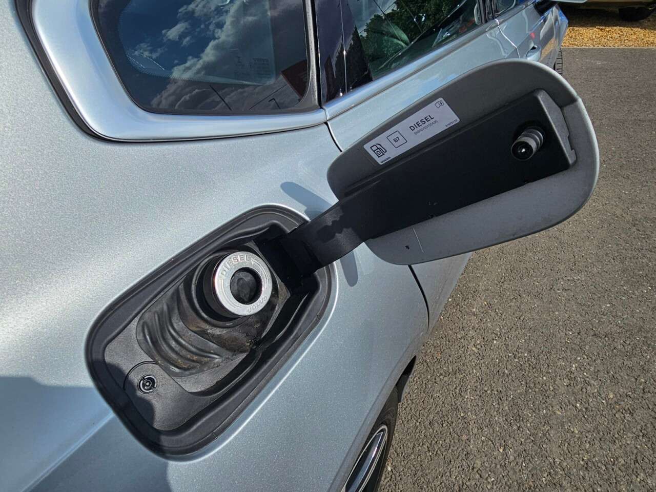 2017 VOLVO S90 2017 VOLVO S90