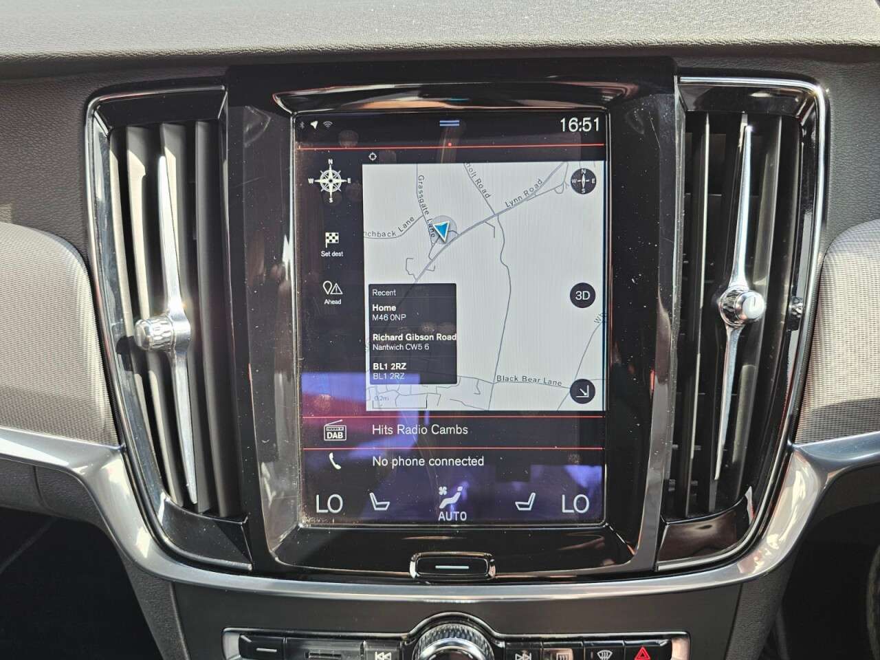 A 2017 VOLVO S90 2.0 D4 R-Design Saloon 4dr Diesel Auto Euro 6 (s/s) (190 ps) A 2017 VOLVO S90 2.0 D4 R-Design Saloon 4dr Diesel Auto Euro 6 (s/s) (190 ps)