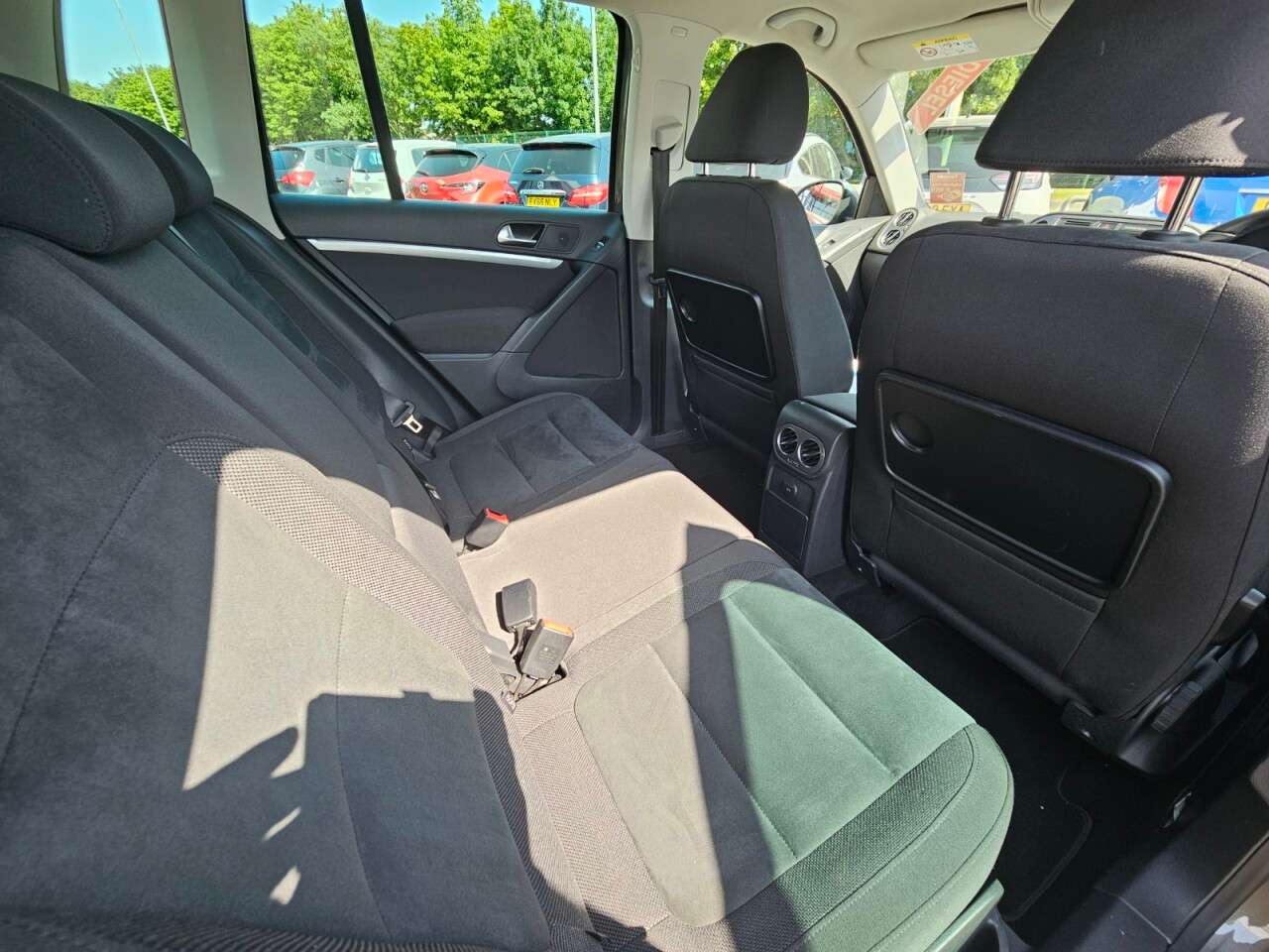 2015 VOLKSWAGEN TIGUAN 2015 VOLKSWAGEN TIGUAN