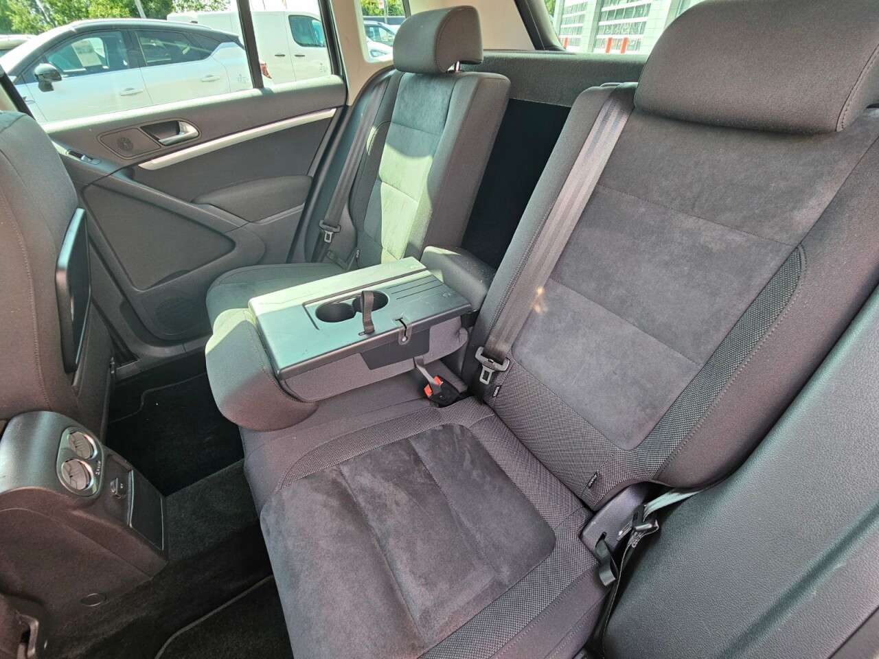 2015 VOLKSWAGEN TIGUAN 2015 VOLKSWAGEN TIGUAN