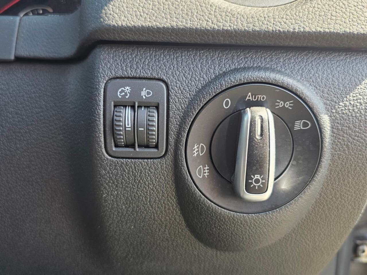 2015 VOLKSWAGEN TIGUAN 2015 VOLKSWAGEN TIGUAN