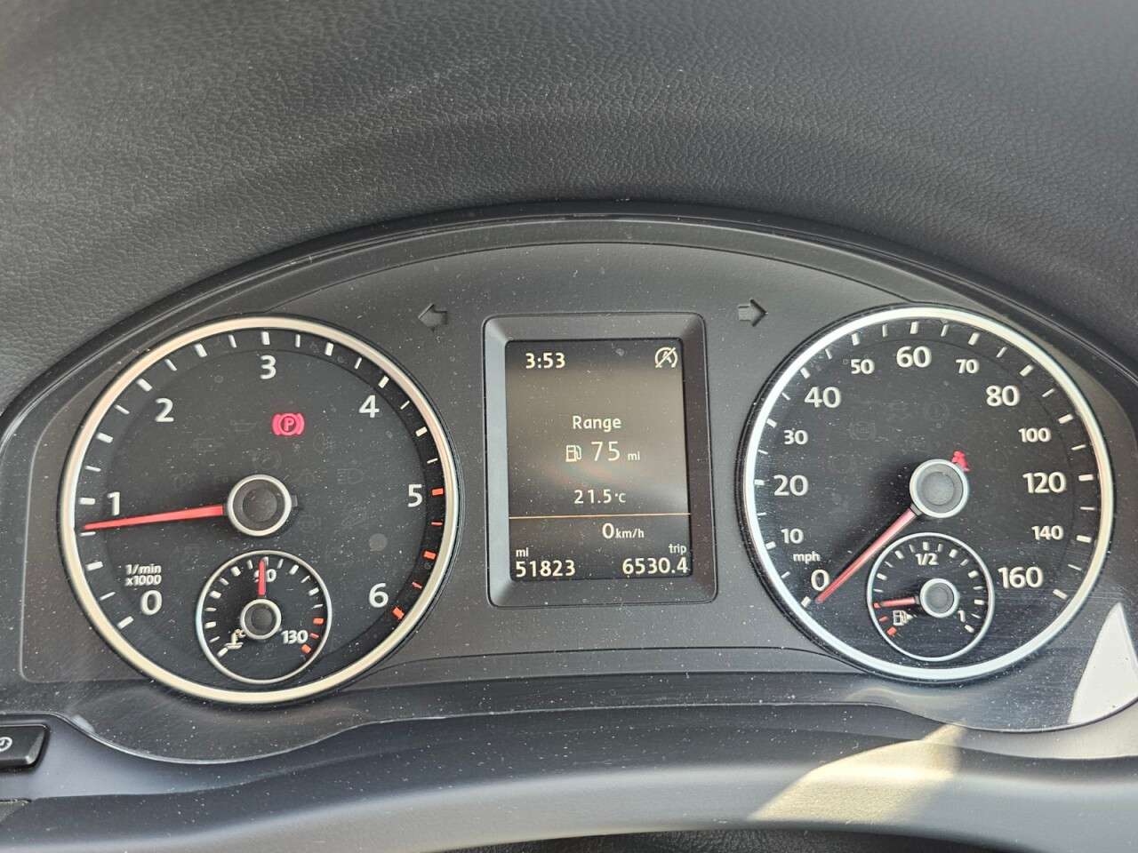 2015 VOLKSWAGEN TIGUAN 2015 VOLKSWAGEN TIGUAN